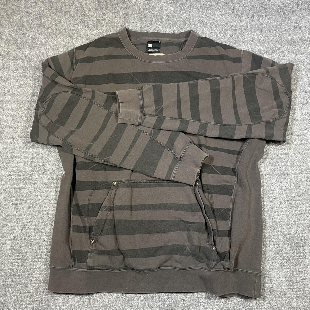 DC Shoes Sweatshirt XL Grey Striped Crewneck Kangaroo Pocket Skate Streetwear